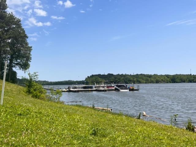 Holiday Hills Resort Eddyville Exterior photo