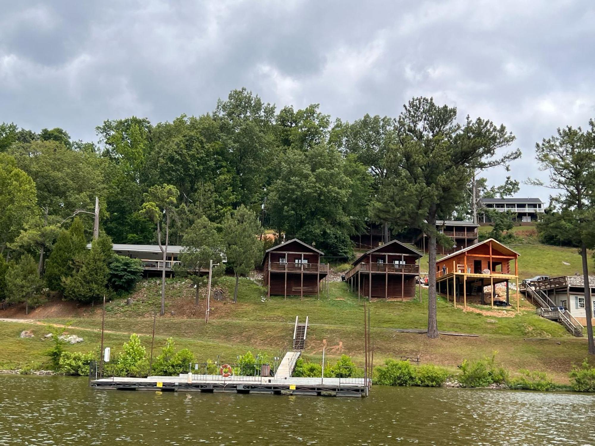 Holiday Hills Resort Eddyville Exterior photo