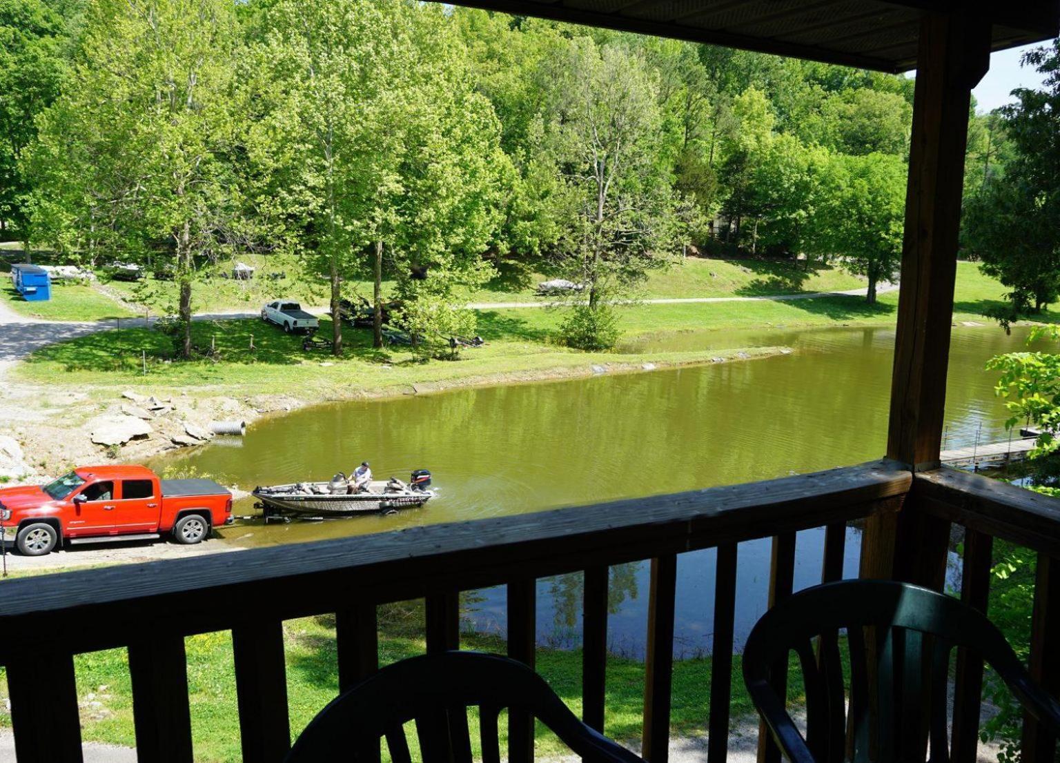 Holiday Hills Resort Eddyville Exterior photo